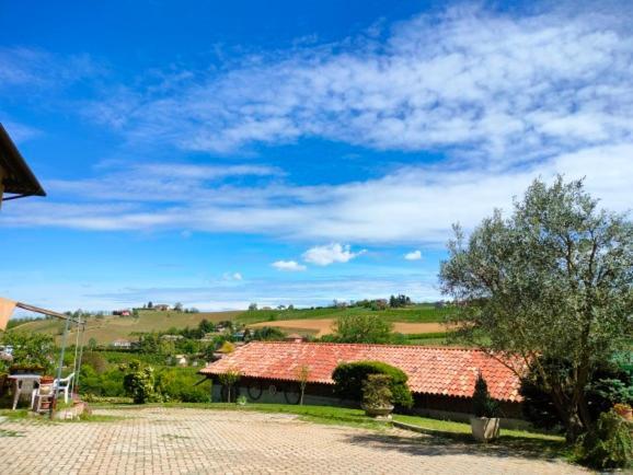 Cascina Cantaret Agriturismo San Marzano Oliveto Exterior foto
